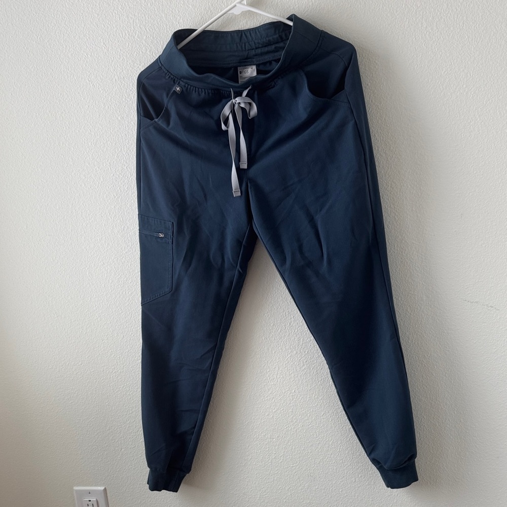 Figs Women's High-Waisted Zamora 2.0 Joggers in Dark Harbor - Picture 6 of 6